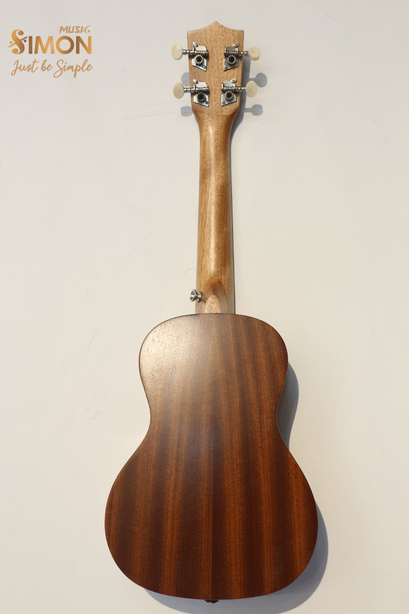 CONCERT UKULELE