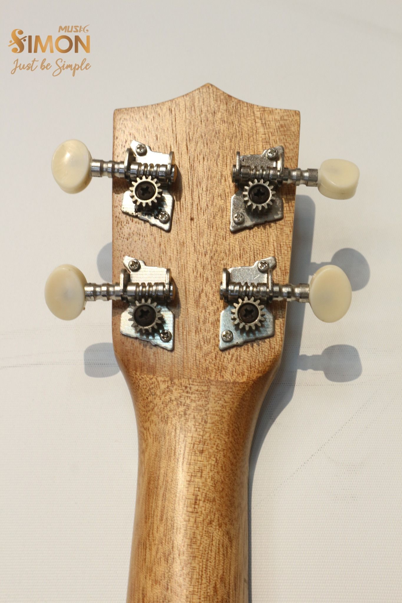 CONCERT UKULELE
