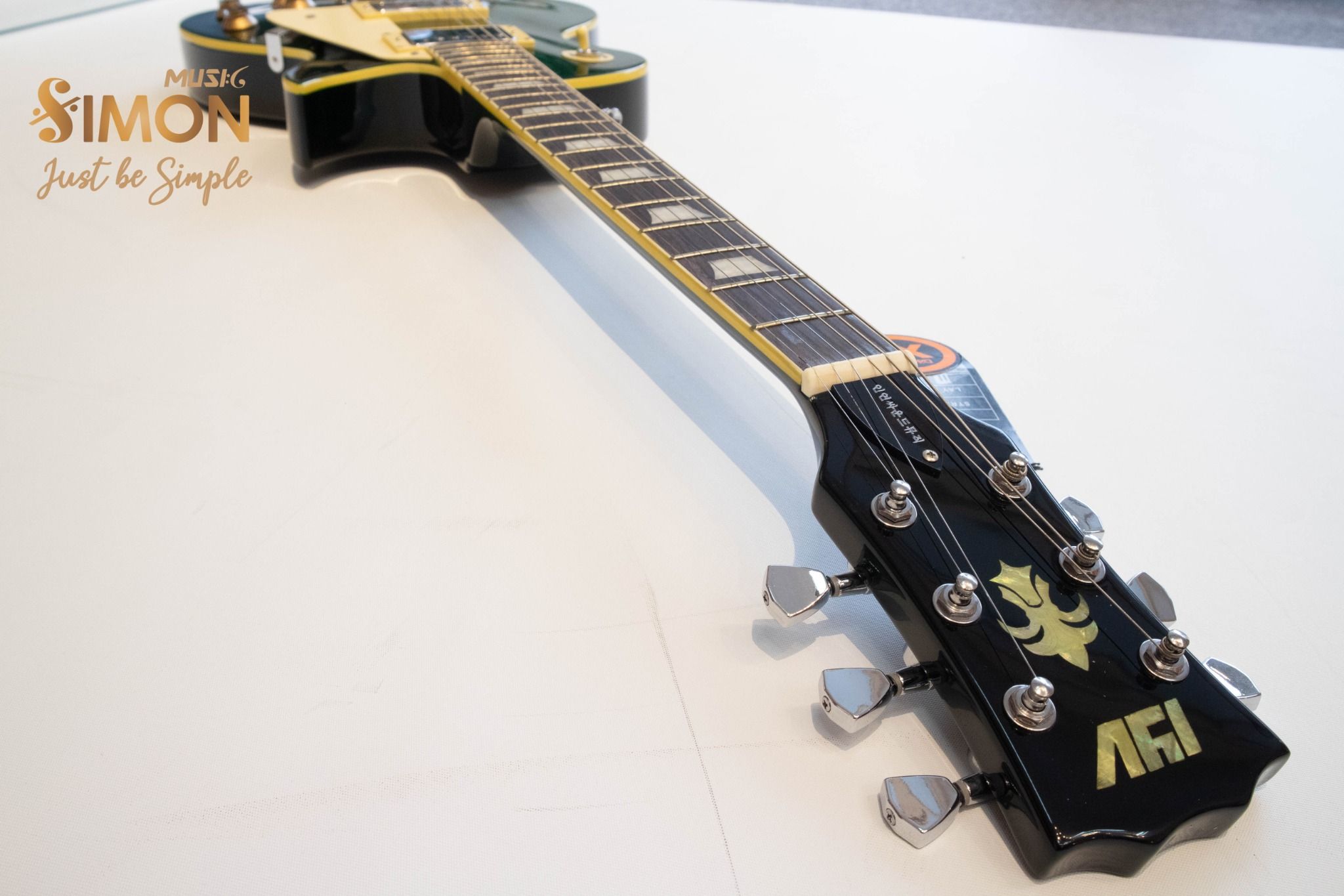 EGUITAR LESPAUL IYV ILS300 EMERALD