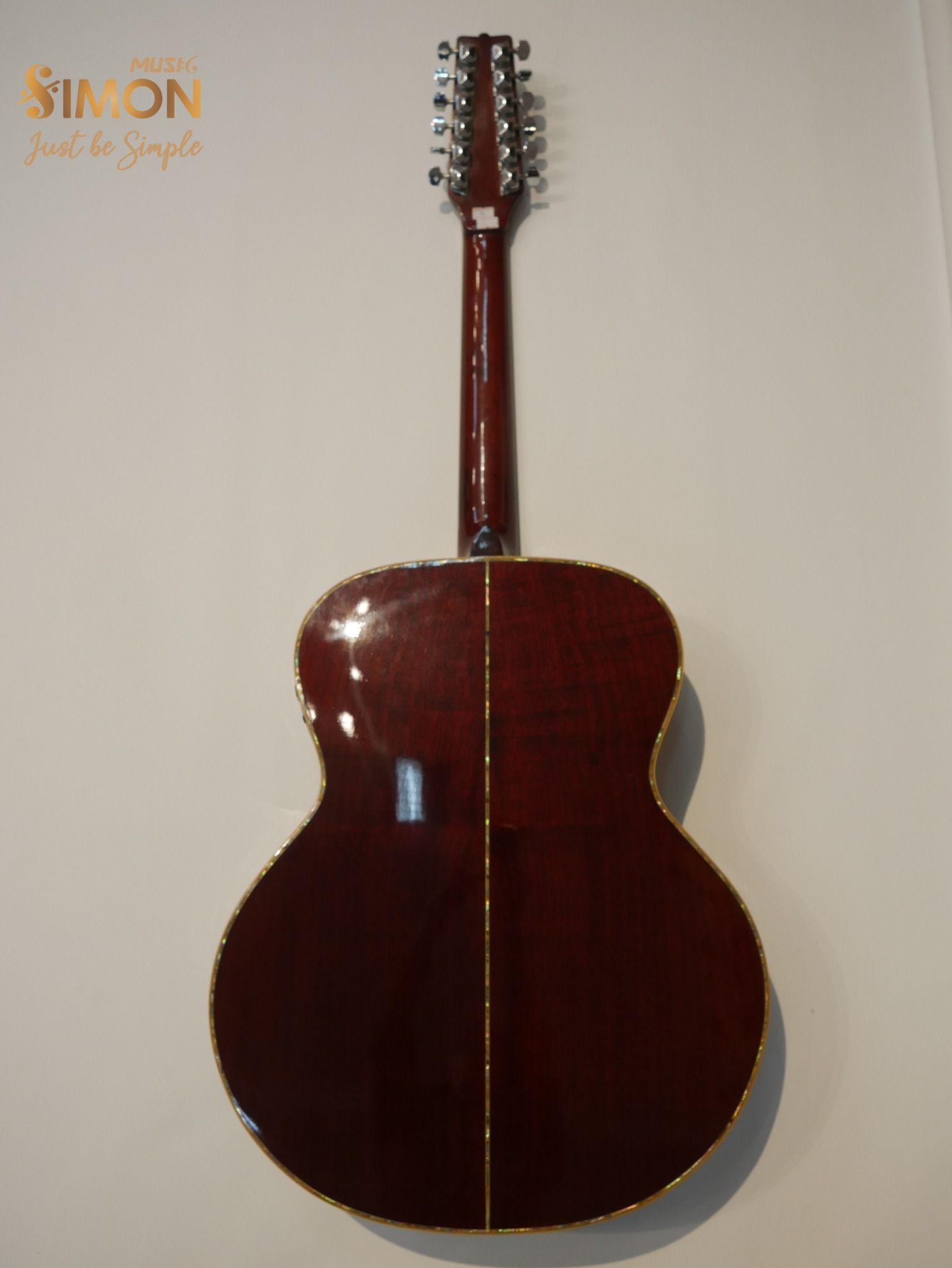 AGUITAR YAMATO 12 STRING
