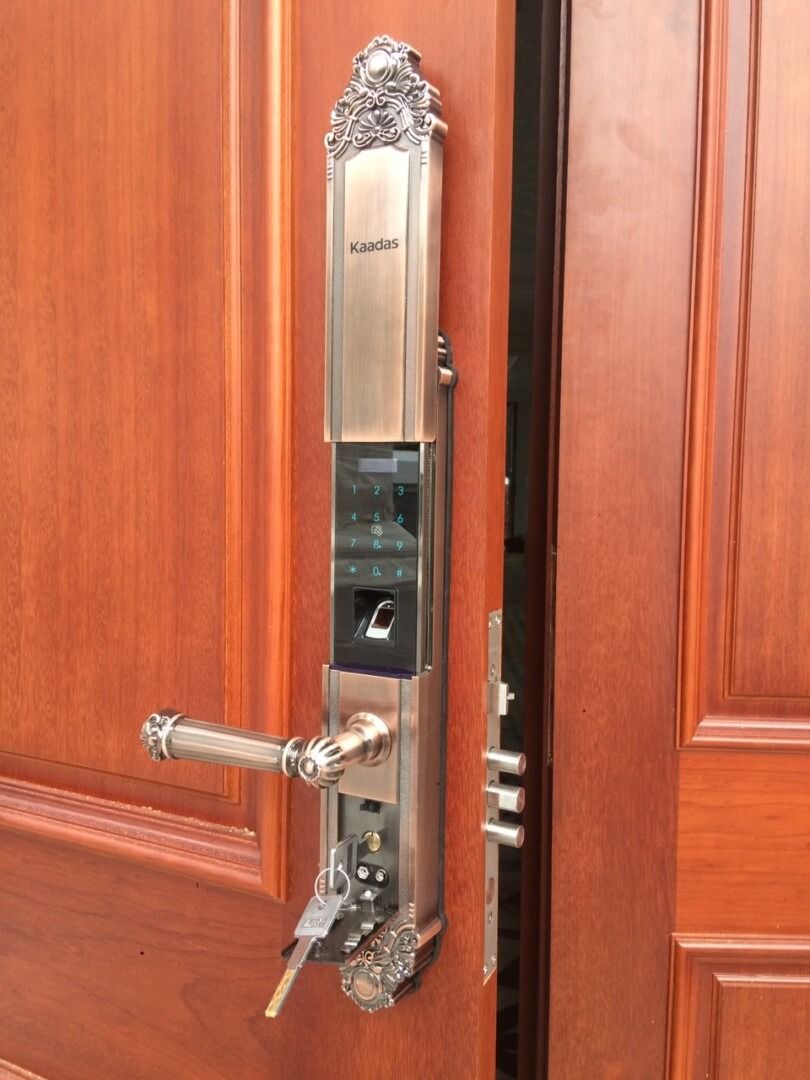 Khoá cửa Kaadas 6002 điện tử thông minh tân cổ điển
