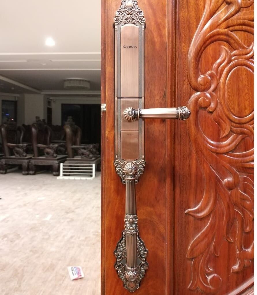 Khoá cửa Kaadas 6001 điện tử thông minh tân cổ điển sang trọng