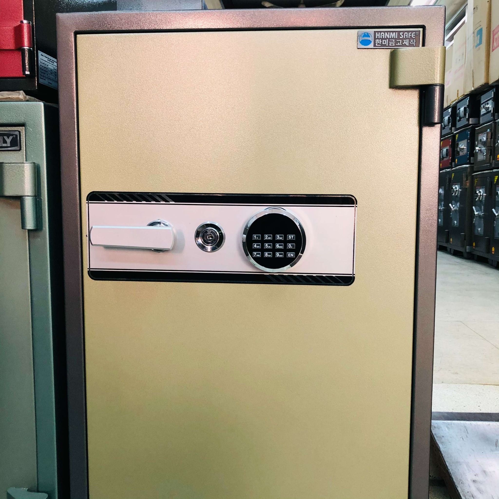 Két Sắt Hami HS-100E (210kg) Chống Cháy Hàn Quốc Like New 99%