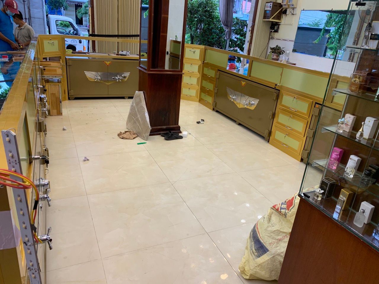 Két Sắt Tiệm Vàng Kiểu Bánh Mì 2 Cửa