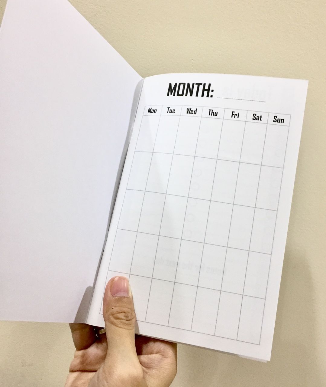 Sổ tay Minimalist Monthly Planner (xấp xỉ B6)
