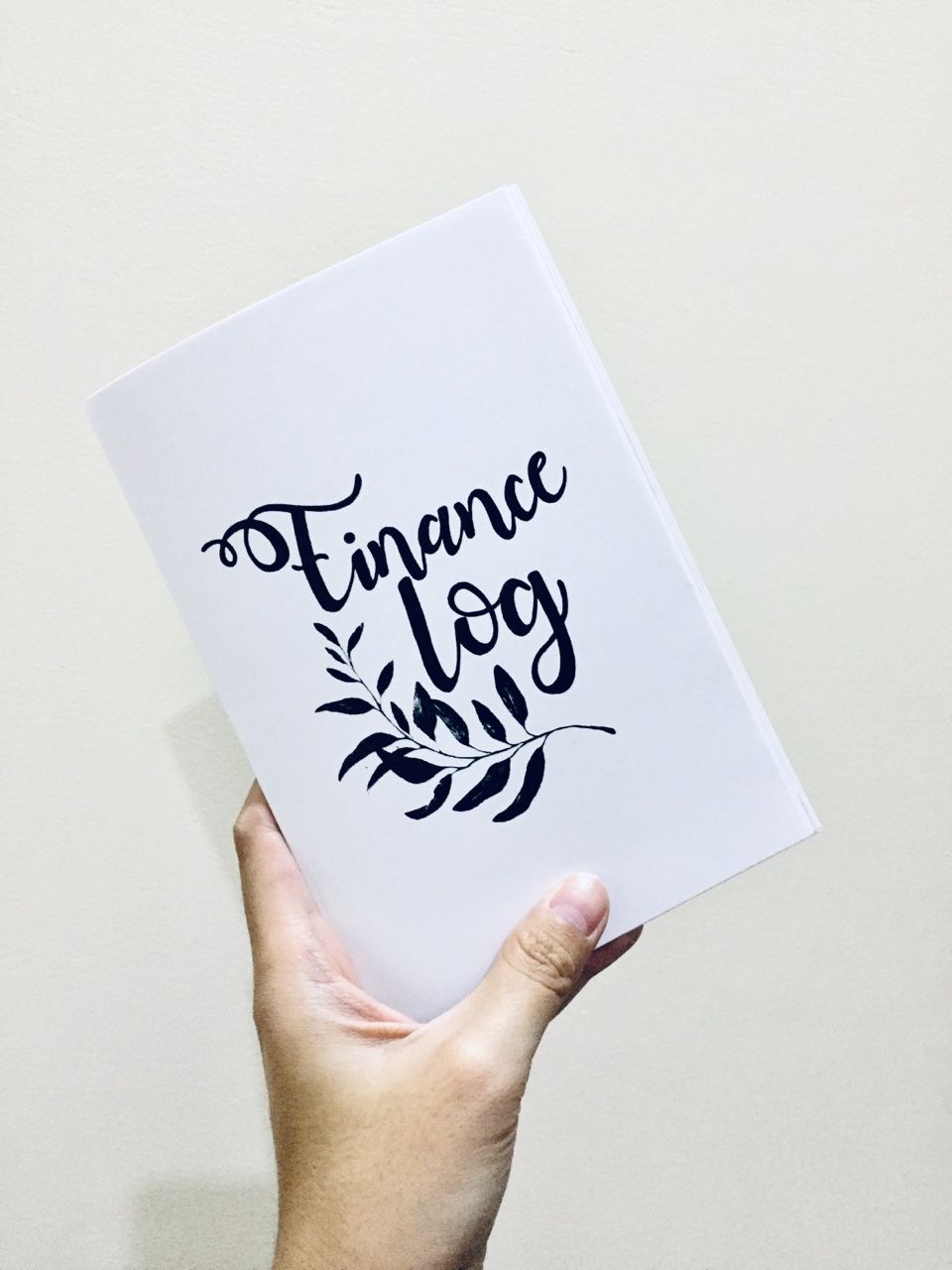 Sổ Kế hoạch Quản lý Thu chi - Finance Log (tặng 1 set sticker trang trí) - xấp xỉ B6