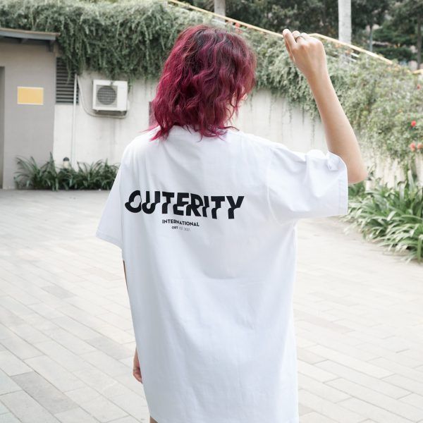 SIGNATURE TEE - WHITE