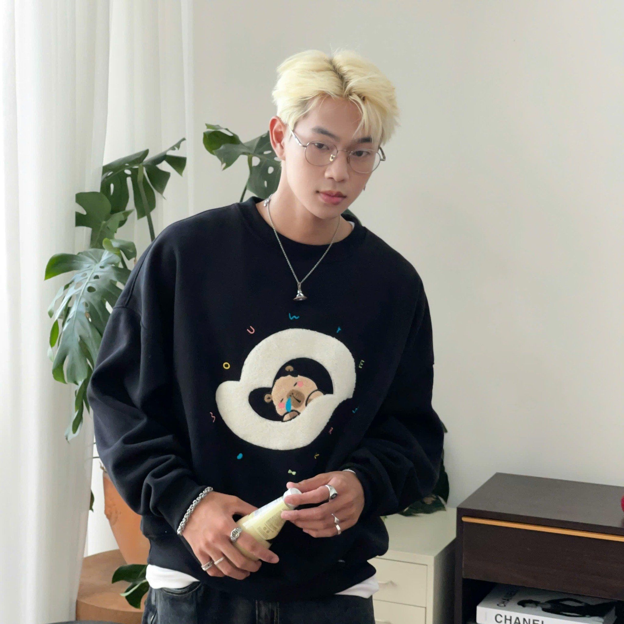 Áo Sweater Outerity Capybara Thêu Xù Nỉ Bông