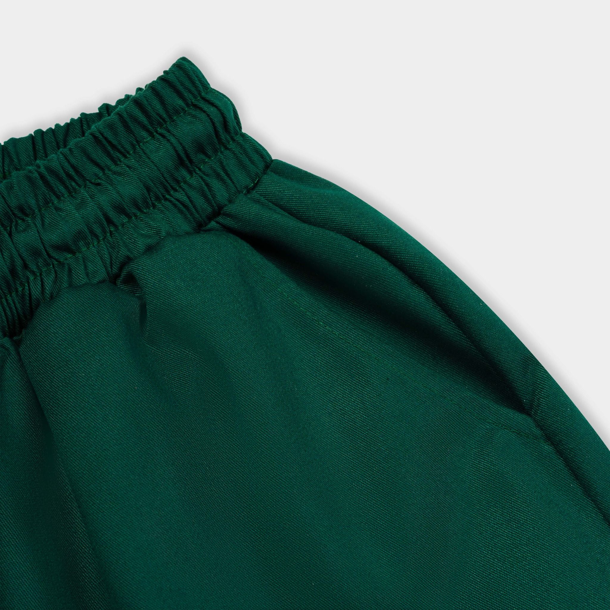 Short Kaki Outerity / Army Green