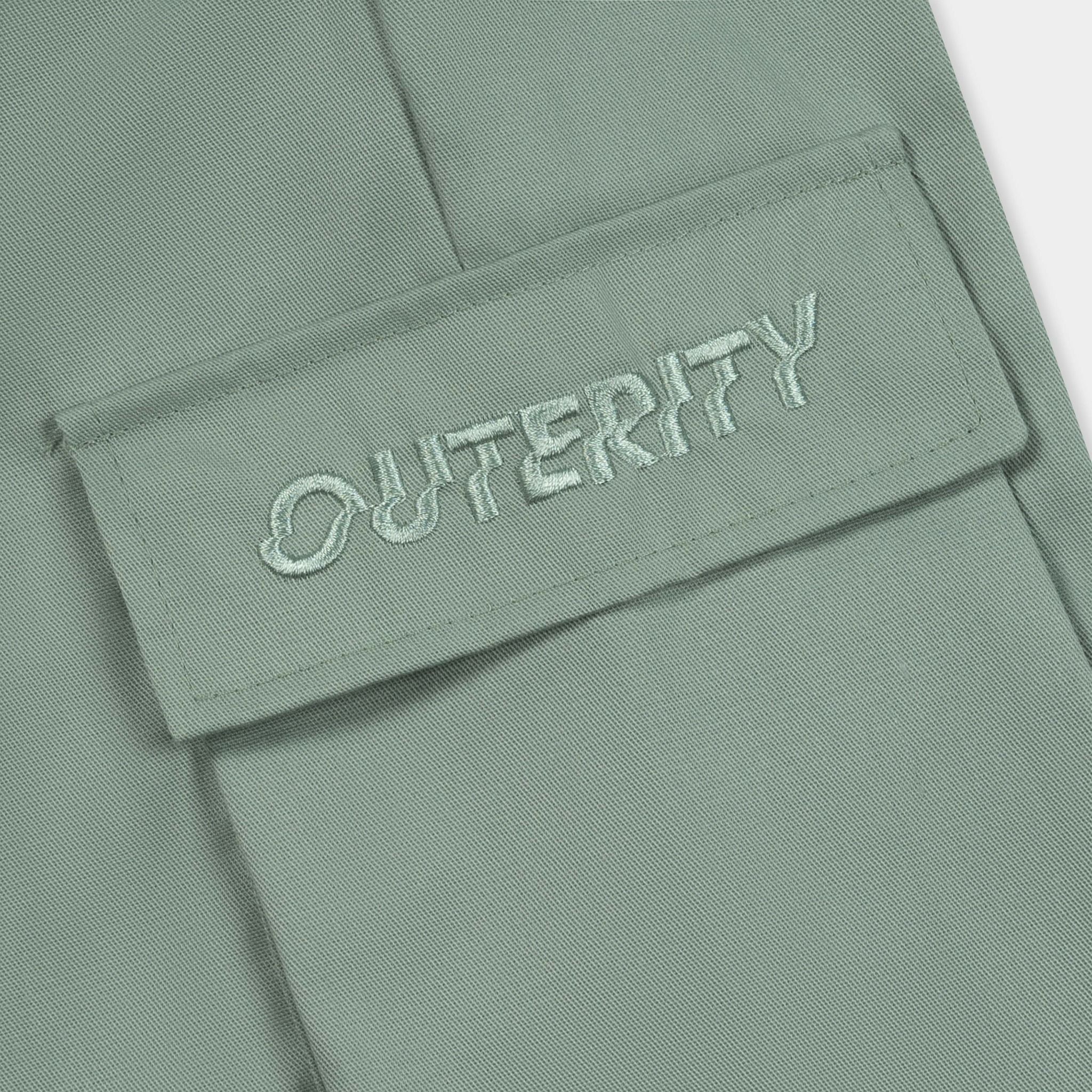 Short Kaki Outerity / Grey Asparagus