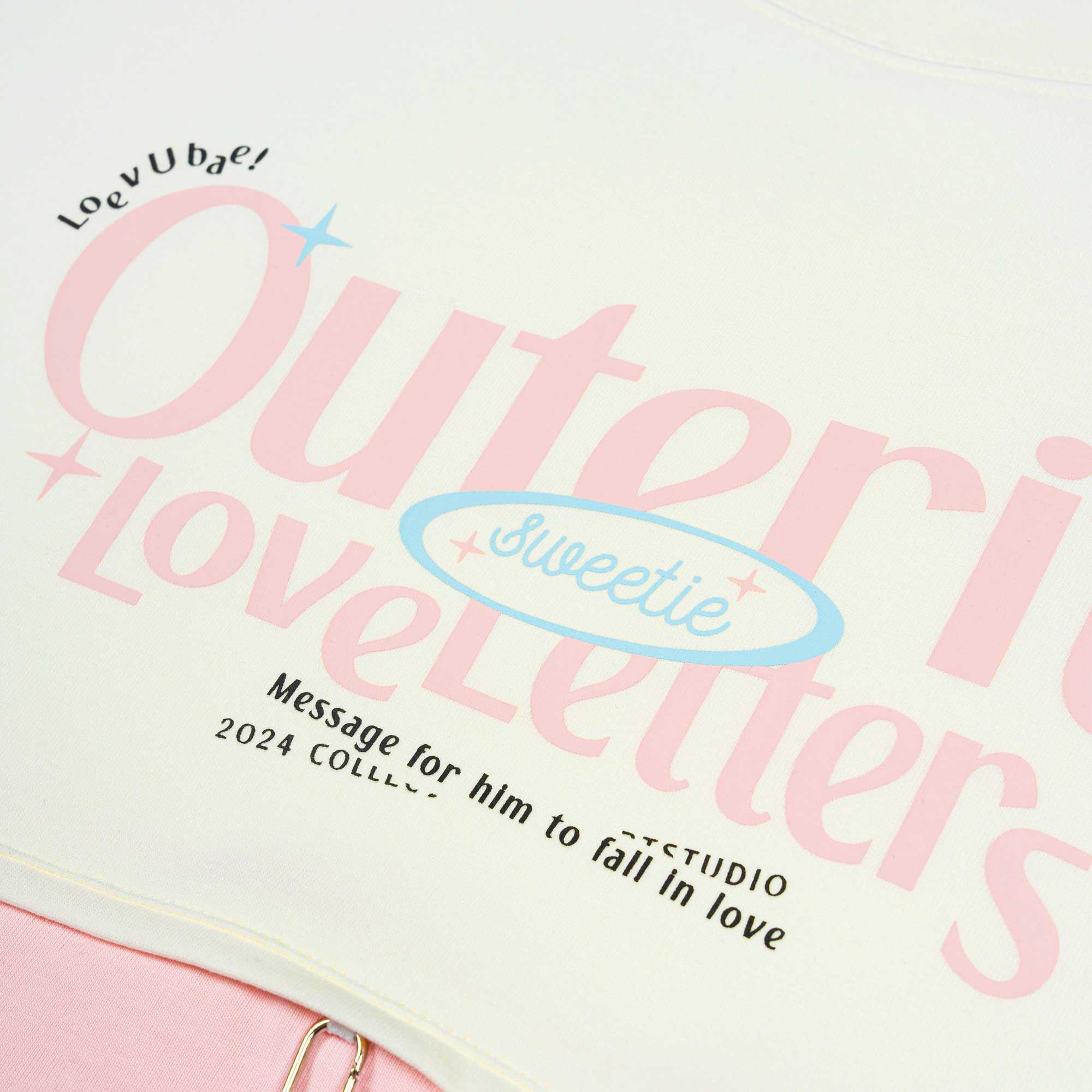  Áo Thun Outerity Love Letters / Cannoli Pink 