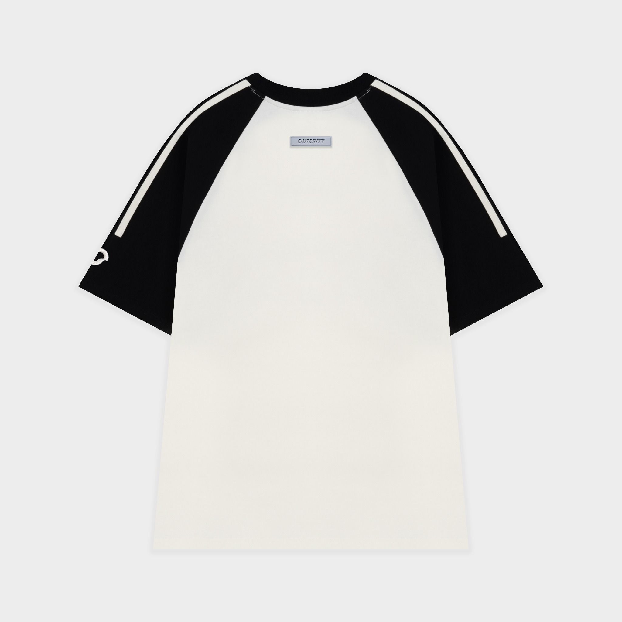 Outerity OUTE CLUB Tee/ Canoli cream & Black