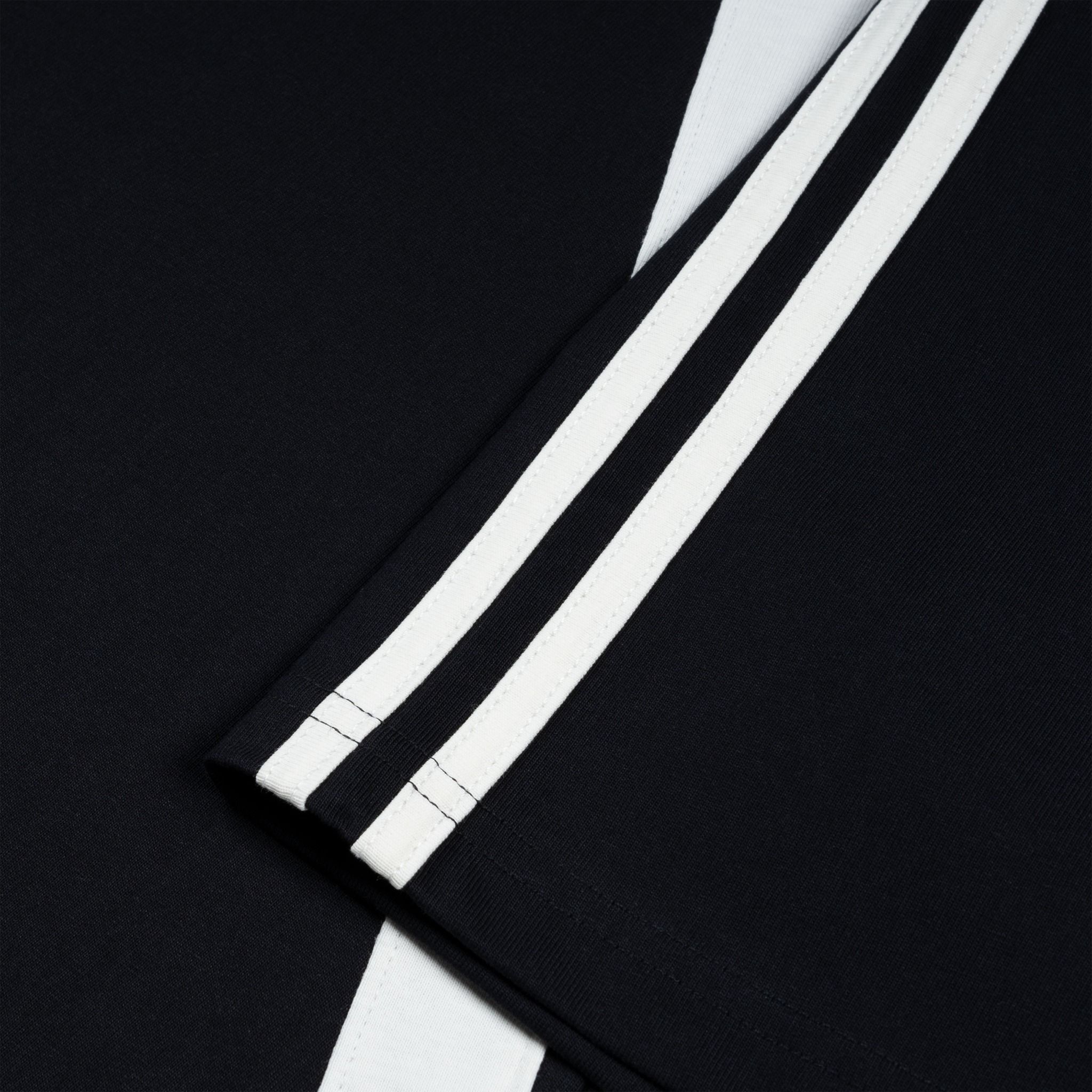 Outerity Sporty Basic Tee / Black & Canoli cream