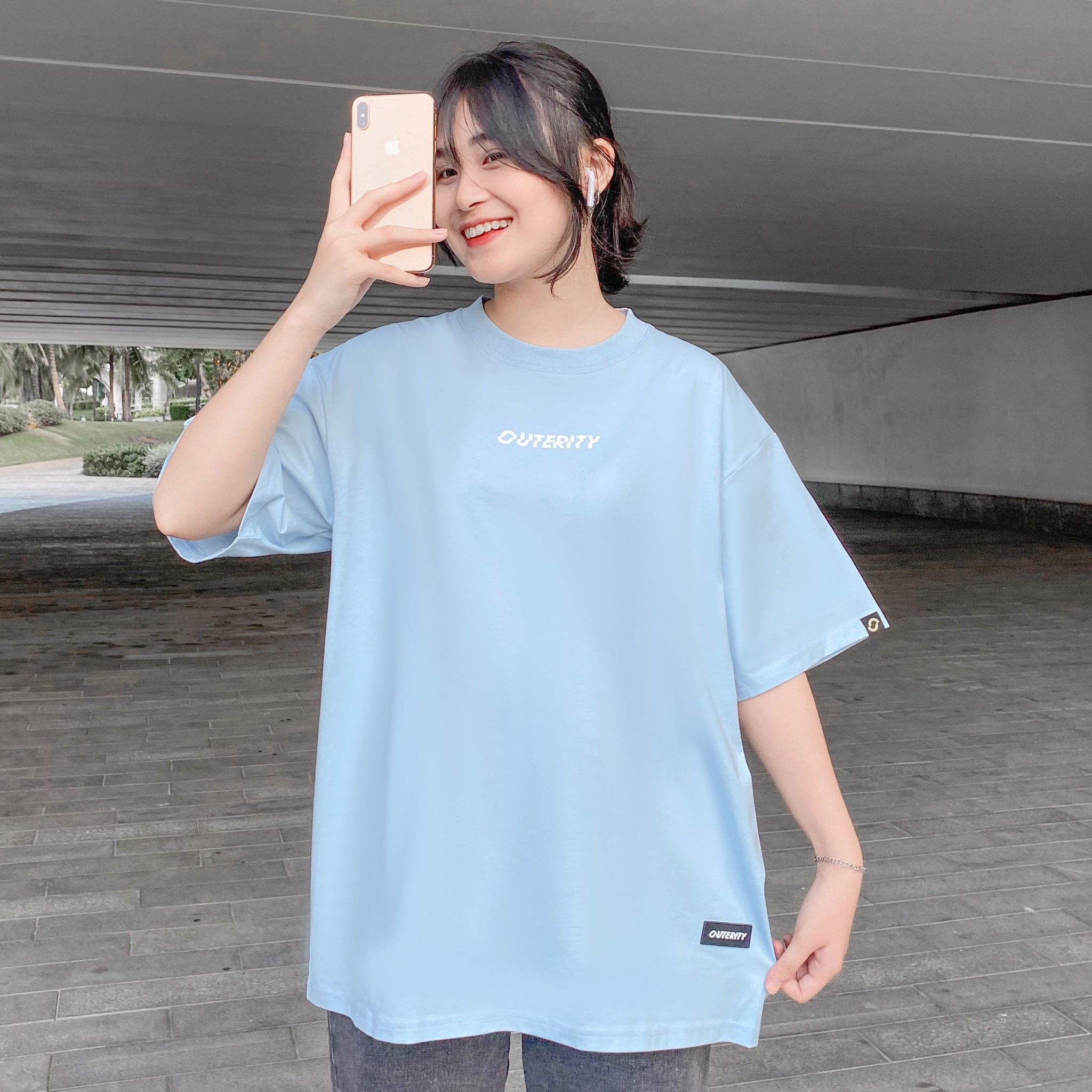 SIGNATURE TEE - SKY BLUE
