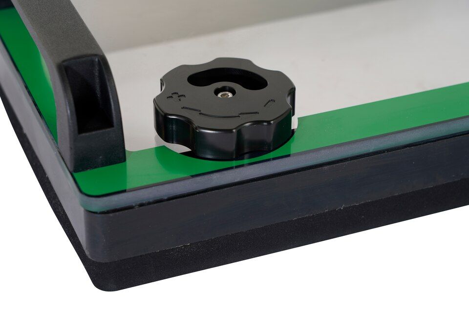 VACUUM PLATE 300 - Thiết bị kiểm tra rò rỉ mối hàn màng TPO, HDPE, PVC