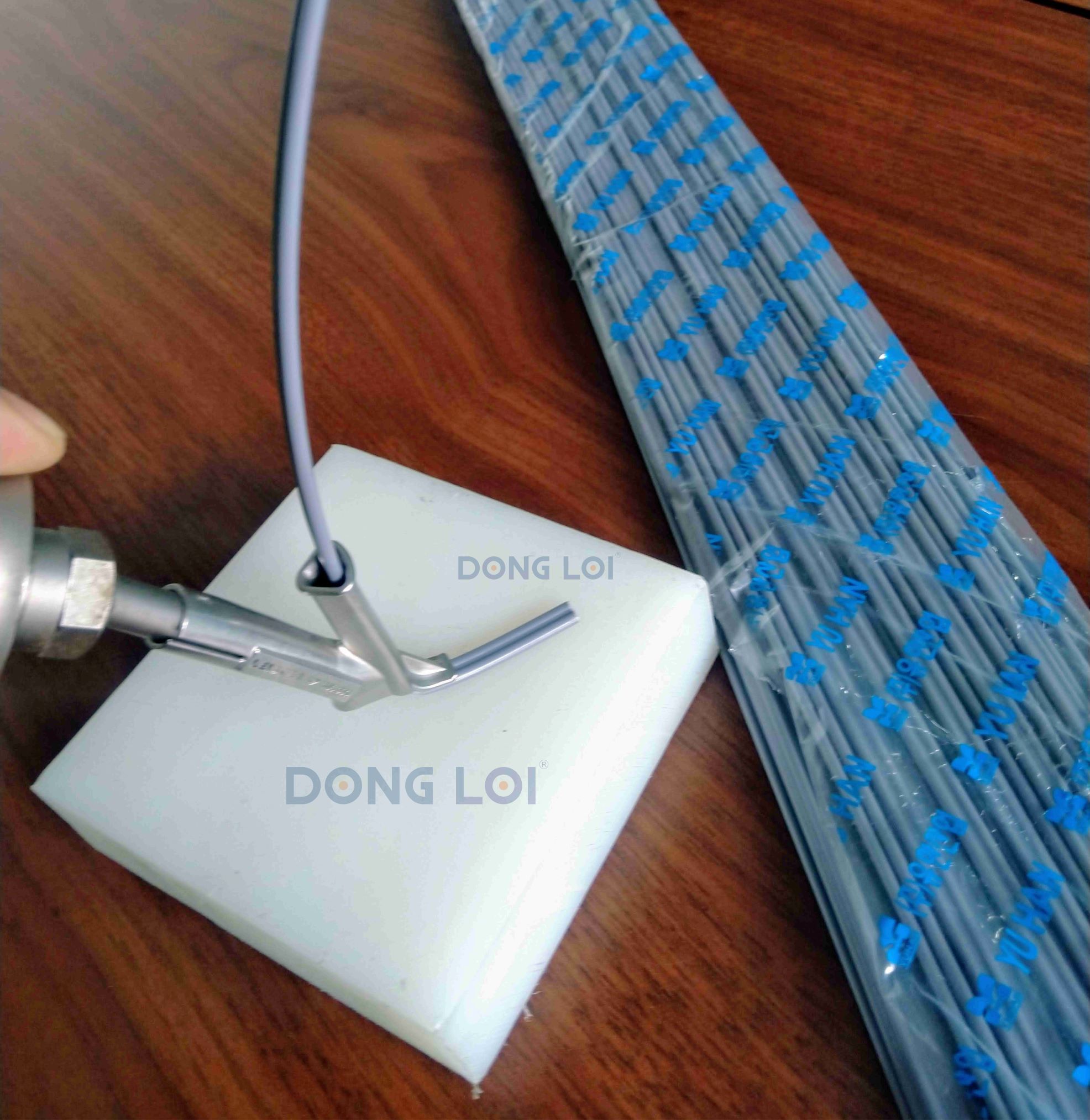 Que hàn nhựa PVC Màu Xám YUHAN - Hàn Quốc