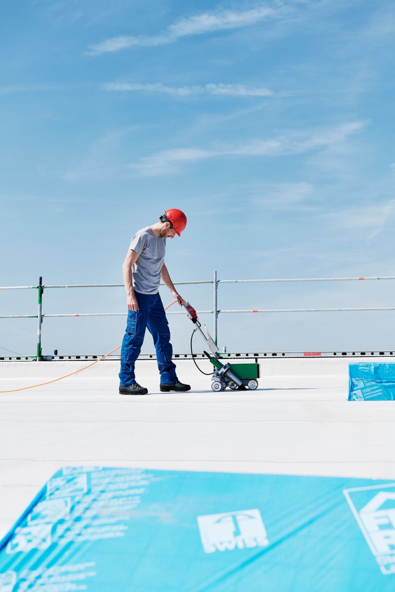 Máy hàn Màng TPO, PVC chống thấm Varimat S