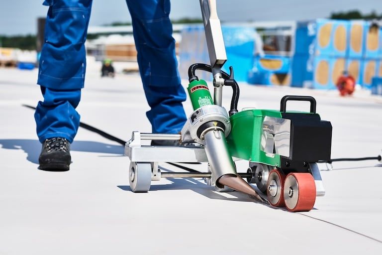 Máy hàn Màng TPO, PVC chống thấm Varimat V2