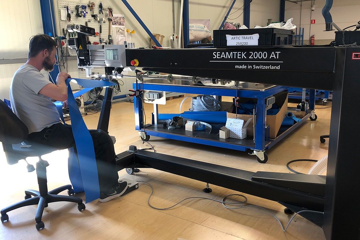 Máy hàn màng PVC, TPU Seamtek W-2000 AT
