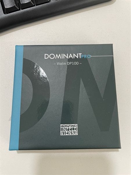 Bộ dây đàn Violin Dominant Pro