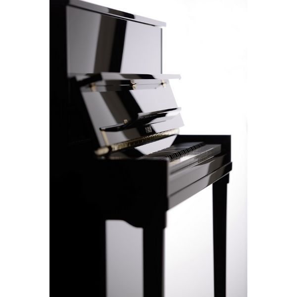  Upright Piano P 122 H1 