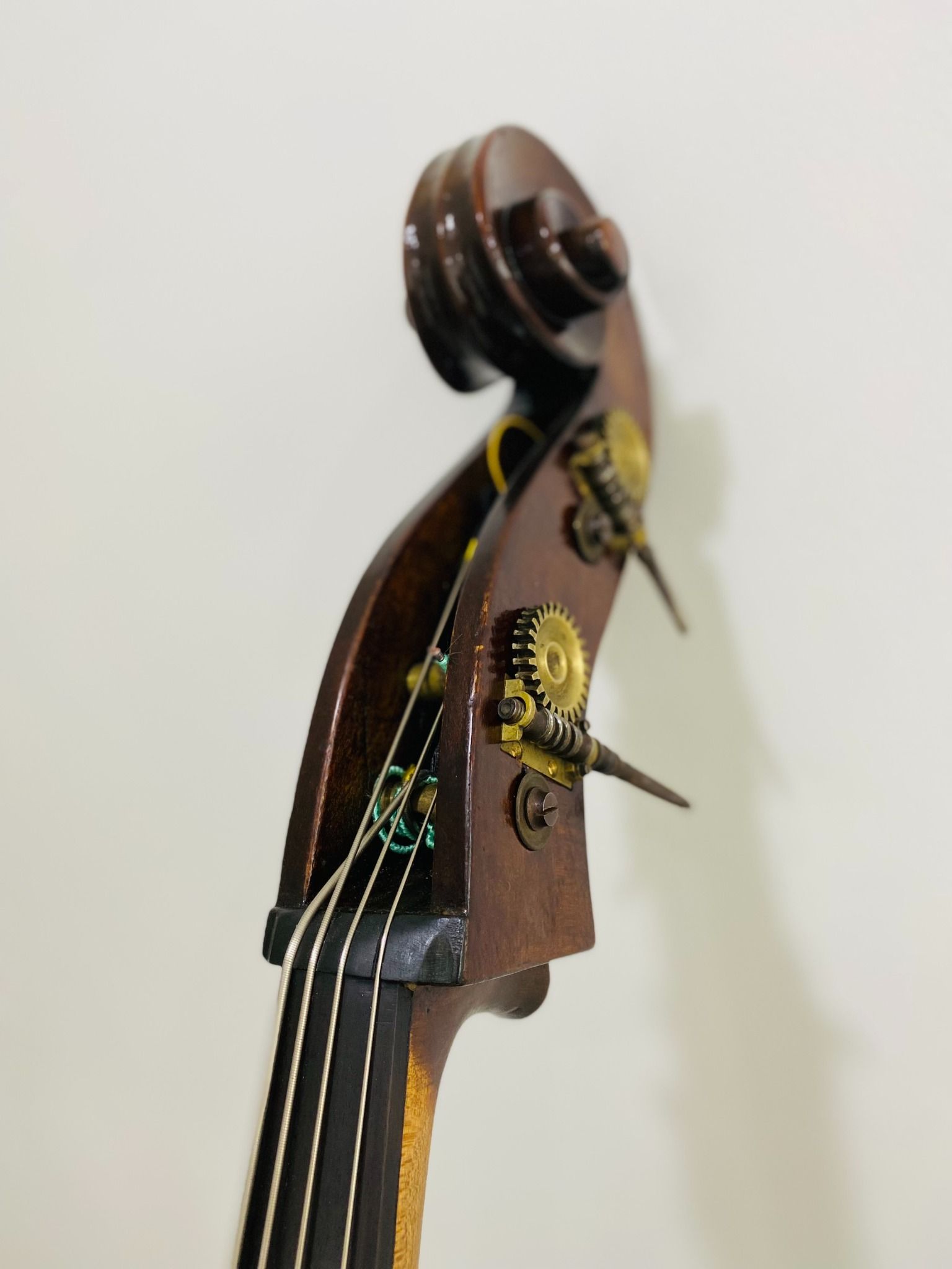 Đàn Contrabass Knooren (Bao gồm Cover, Bow, Rosin, Dây đàn Pirastro, Hộp cứng gỗ)