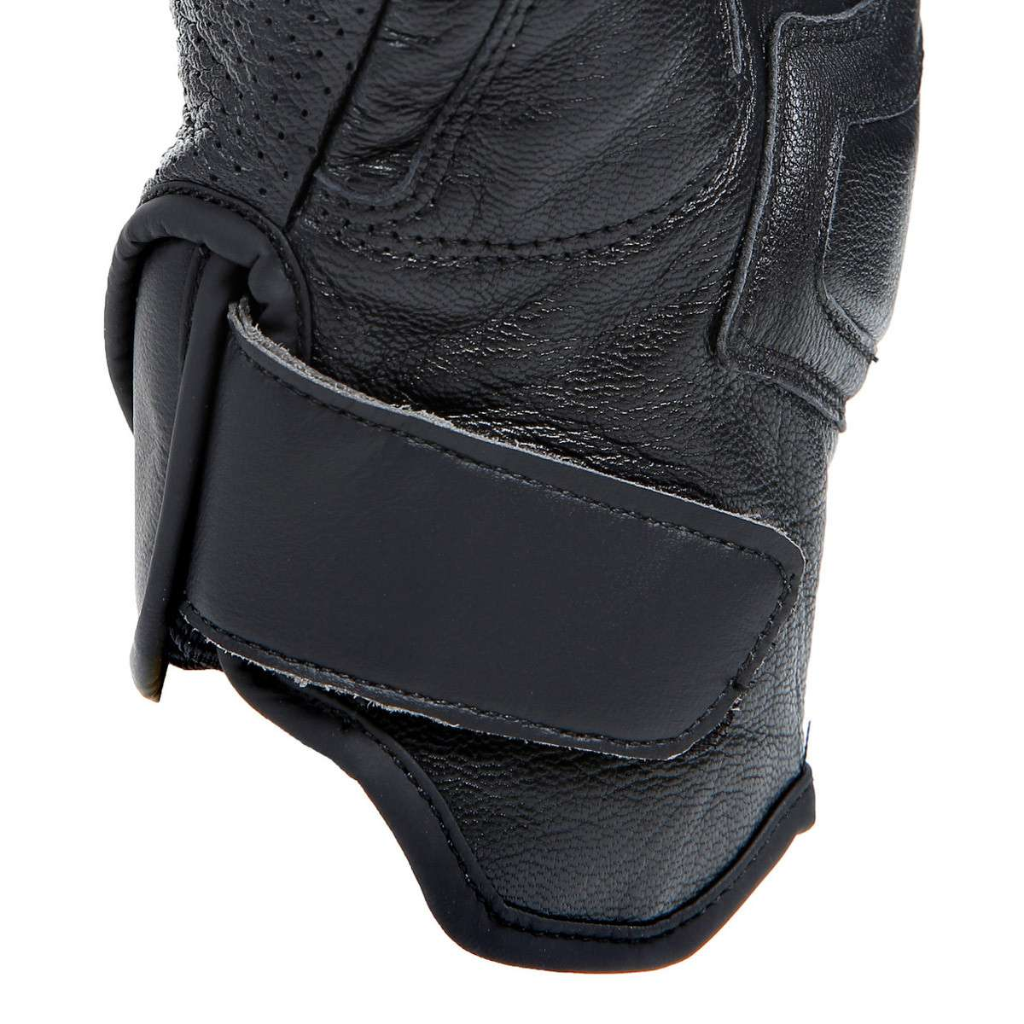 BLACKSHAPE LEATHER GLOVES