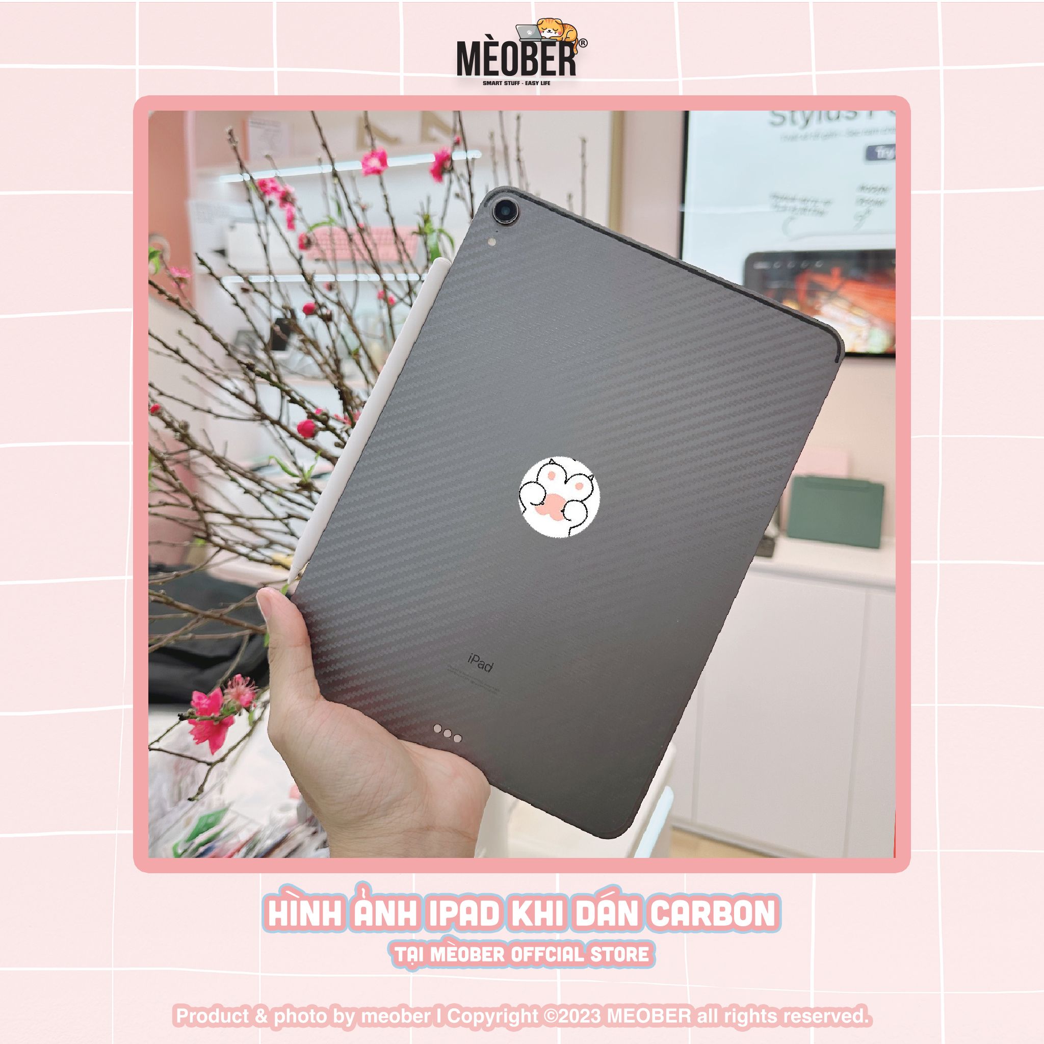 Miếng dán Carbon bảo vệ mặt lưng cho iPad - In 3D, chống trầy xước, không bám vân tay & tăng độ bám khi cầm iPad