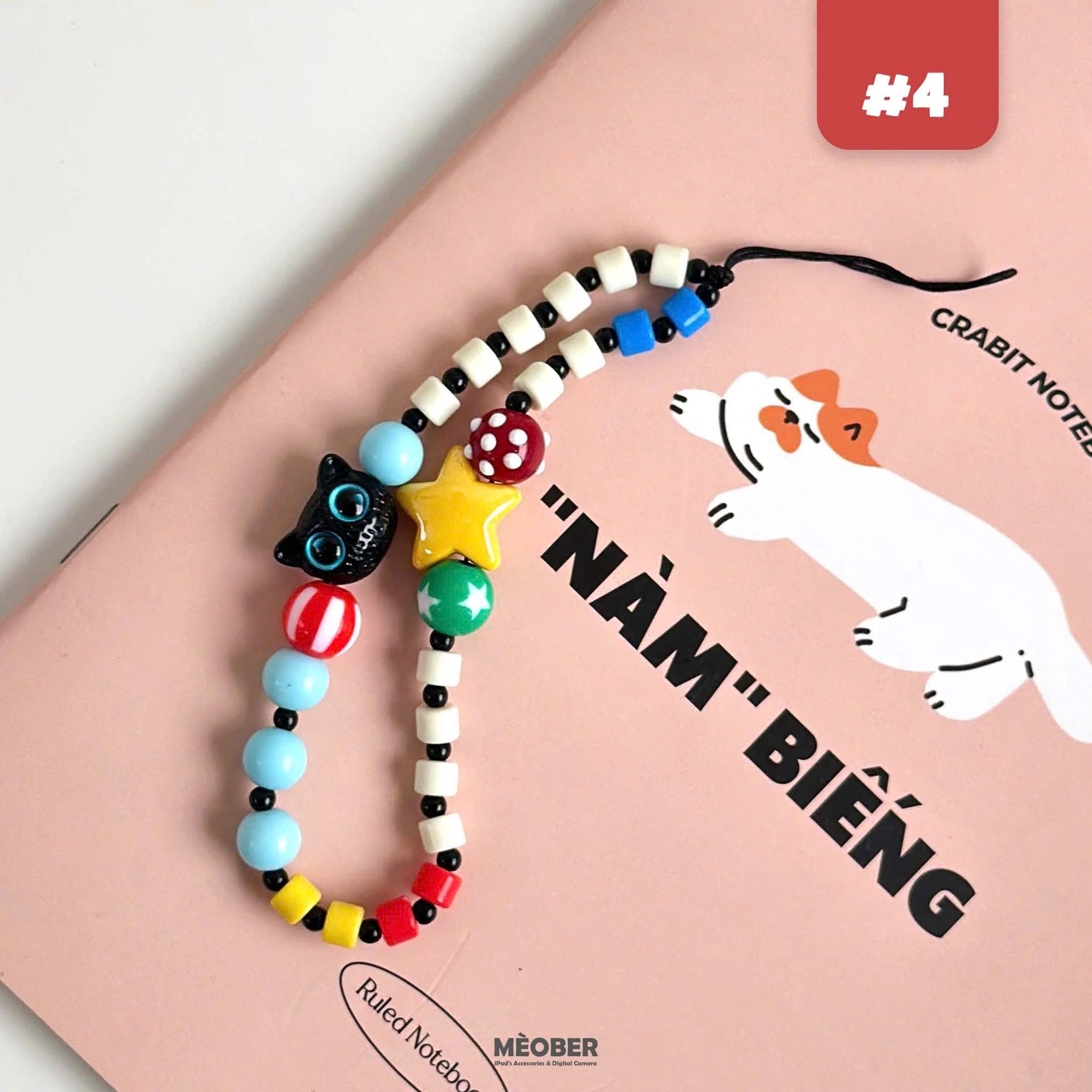 Dây đeo tay máy ảnh xỏ hạt xinh xắn - làm móc khóa, đeo điện thoại by MèoBer