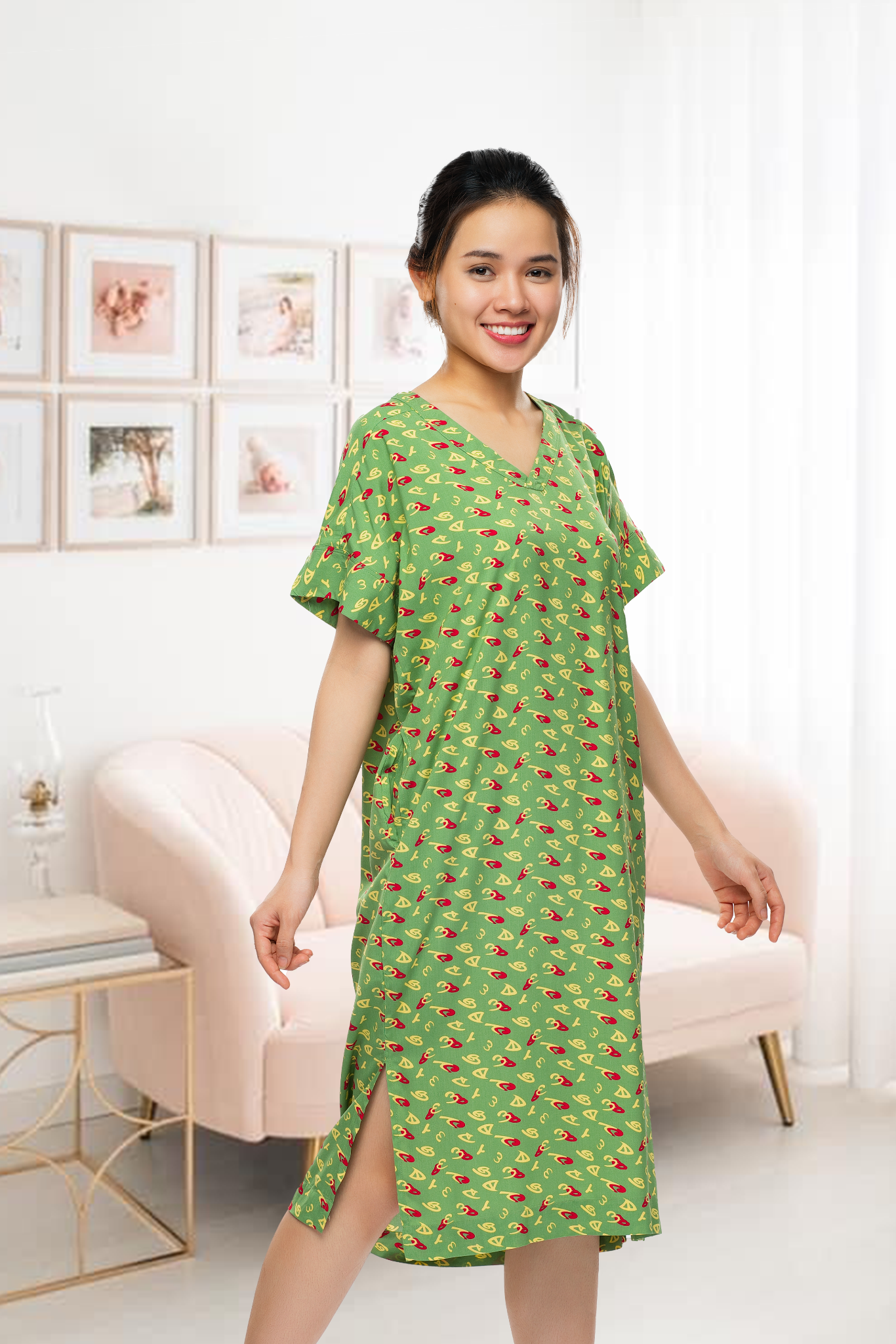A47112202 - Đầm mặc nhà QUẾ LÂM RAYON HOA cổ tim họa tiết đơn giản