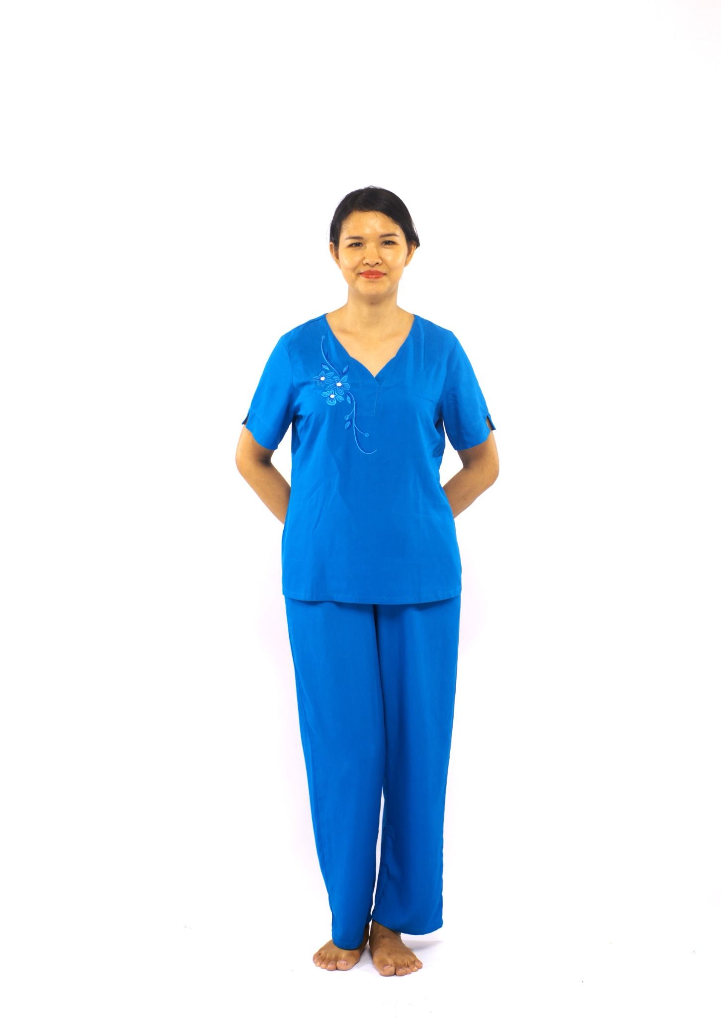 bộ dài rayon cổ tim, tay ngắn màu sắc thanh lịch mát mẻ - A45122003