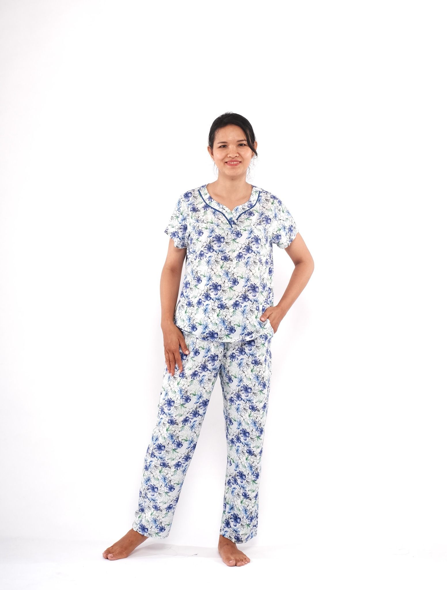 bộ dài rayon cổ viền lé gắn nút mềm mát thanh lịch - Q45112101