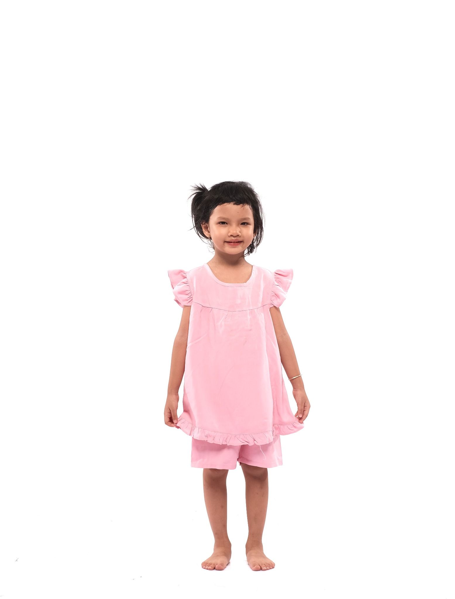 Q24112401- bộ ngắn rayon màu, bé gái cổ tròn, đơn sắc, tay cánh tiên