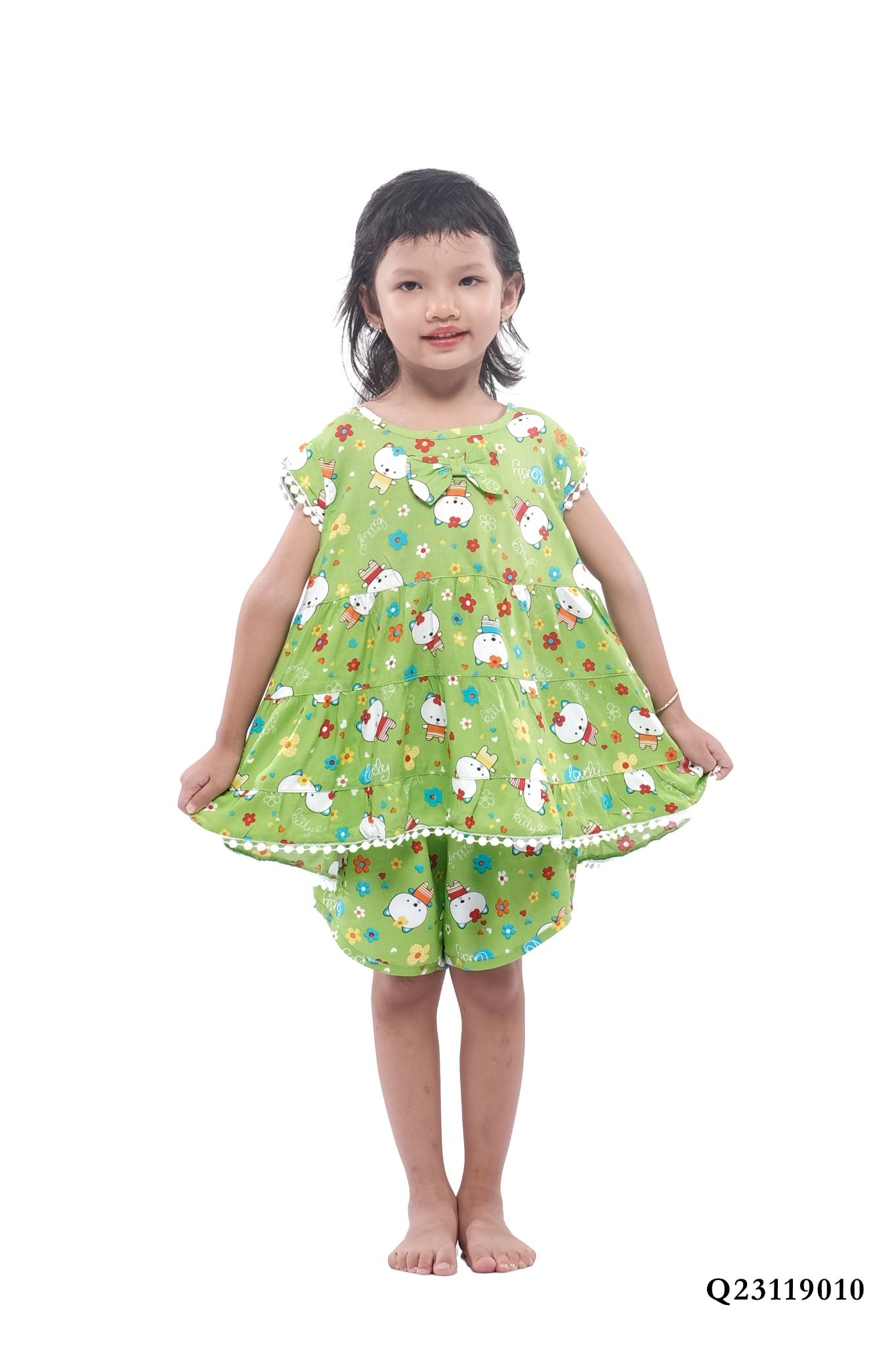 bộ ngắn rayon hoa,bé gái cổ tròn, nơ ngưc, ren trang trí - Q23119010
