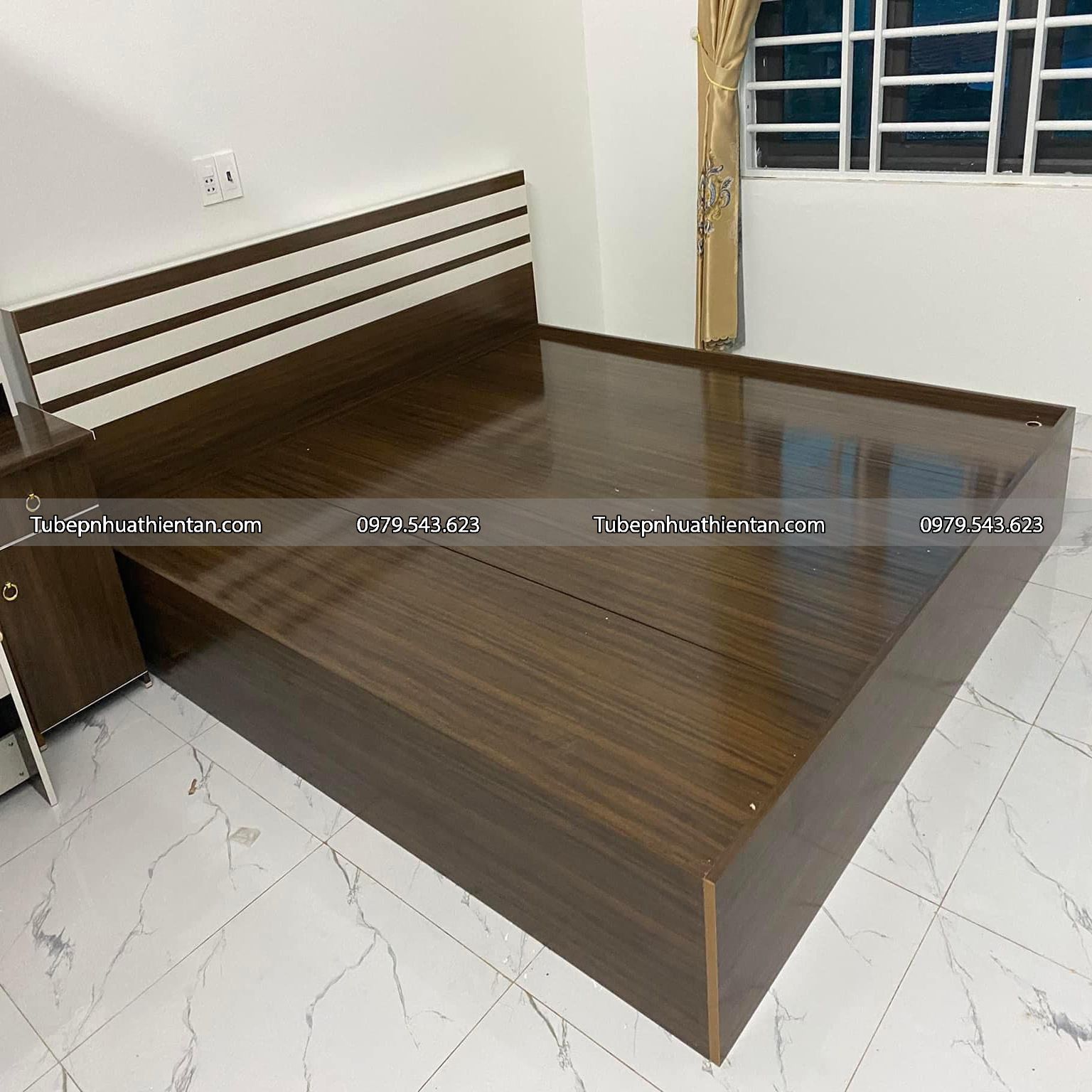 Giường ngủ - MS012