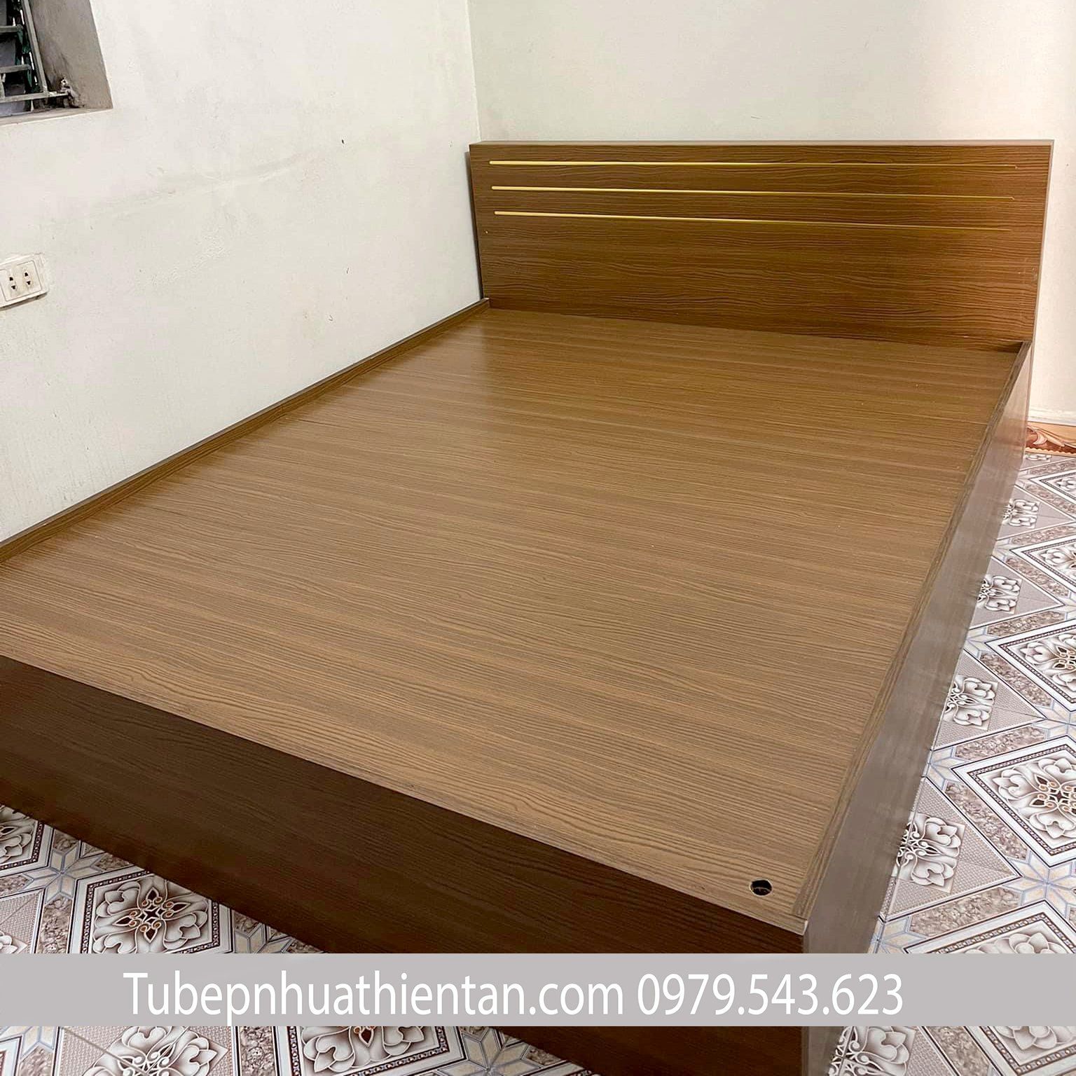 Giường ngủ - MS004