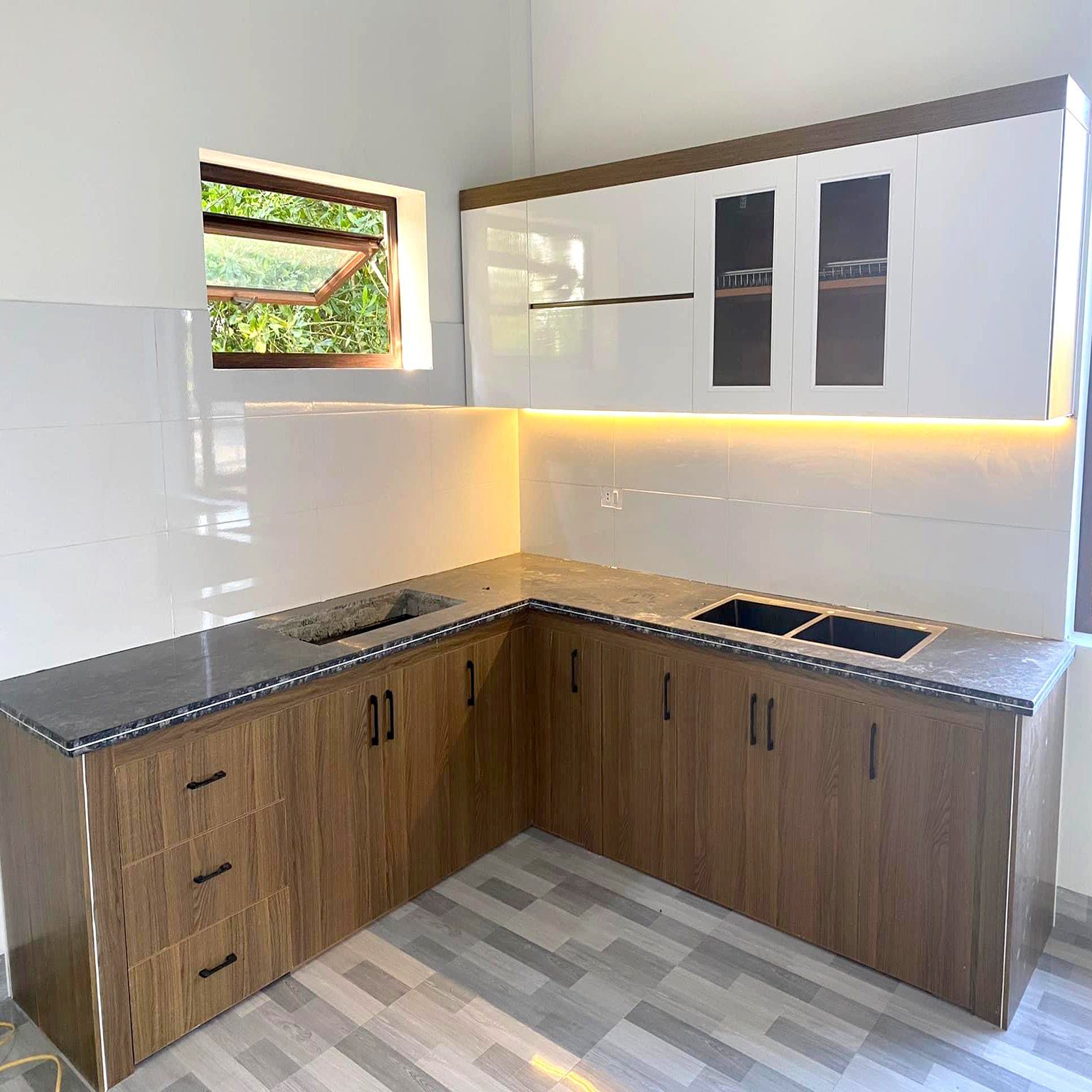 Bếp nhựa TBE0032