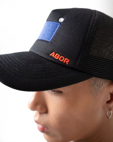 ABOR® SIGNATURE BLACK TRUCKER HAT