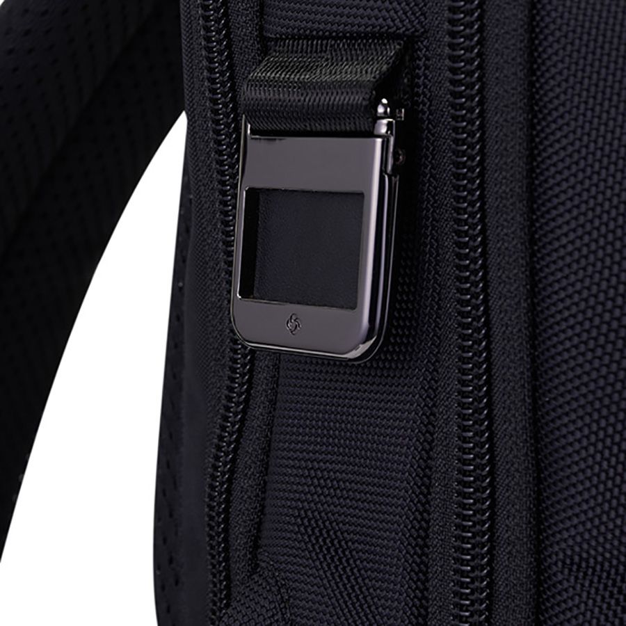 Balo laptop 14.1in Urban-Eye DLX