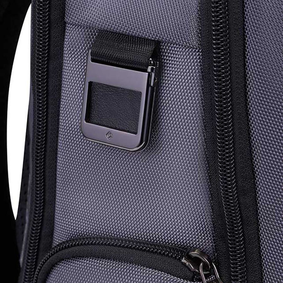 Balo laptop 15.6in Urban-Eye DLX
