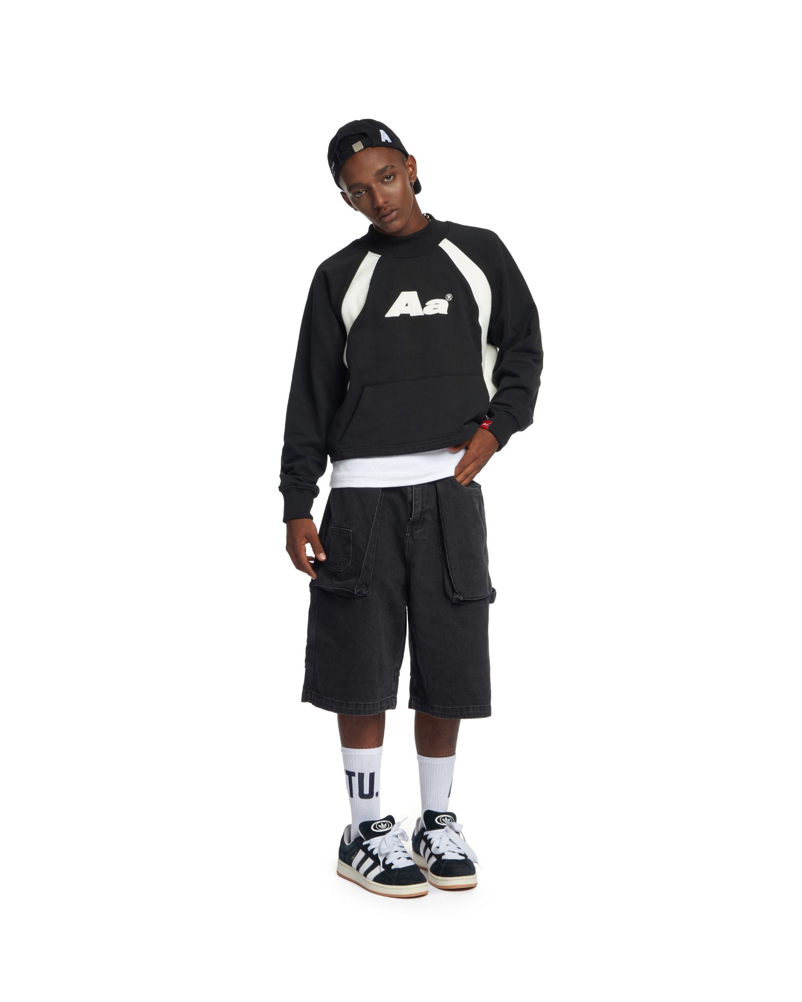 AA SHORT JEANS // BLACK