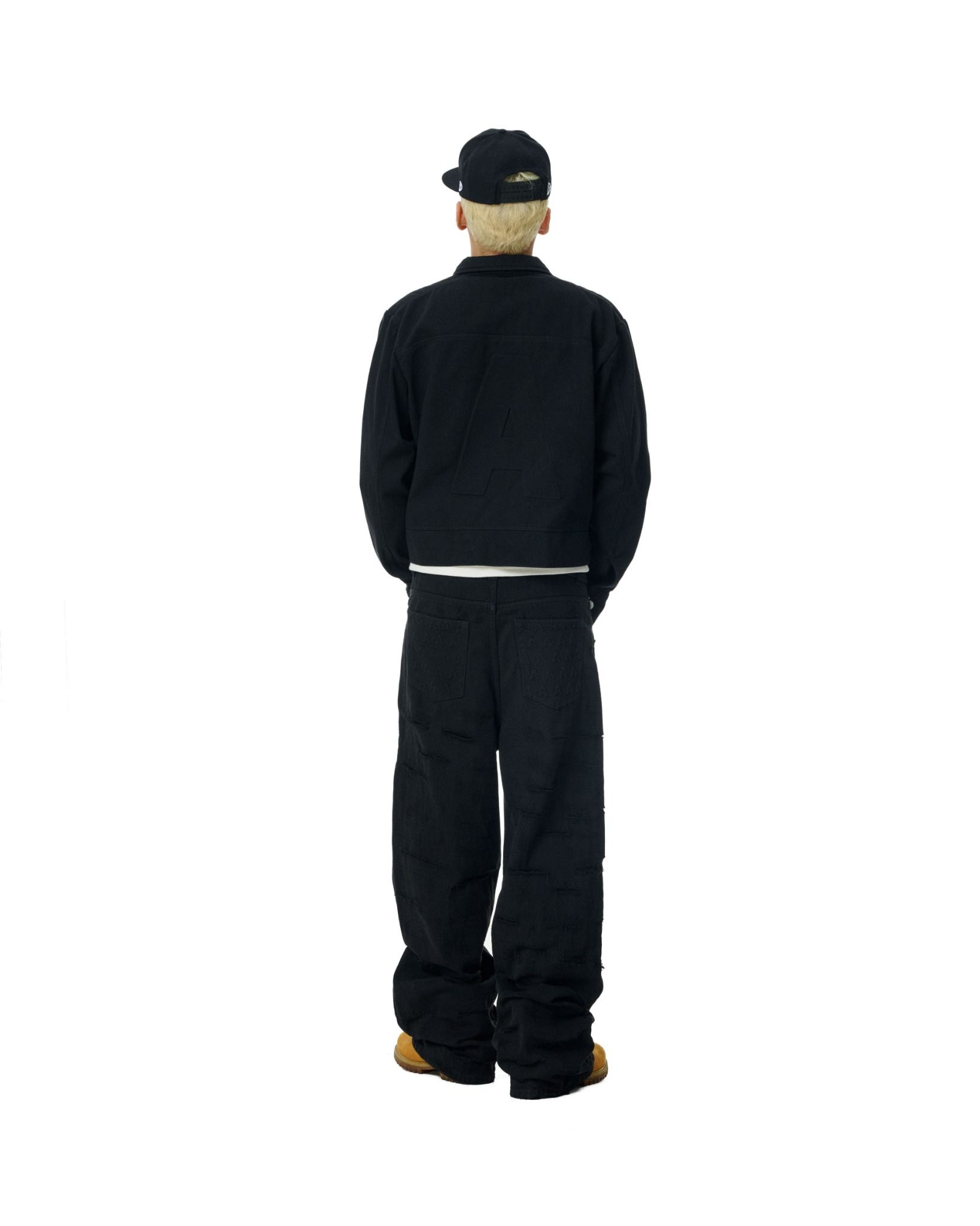 AA OVER DISTRESSED JEANS // BLACK