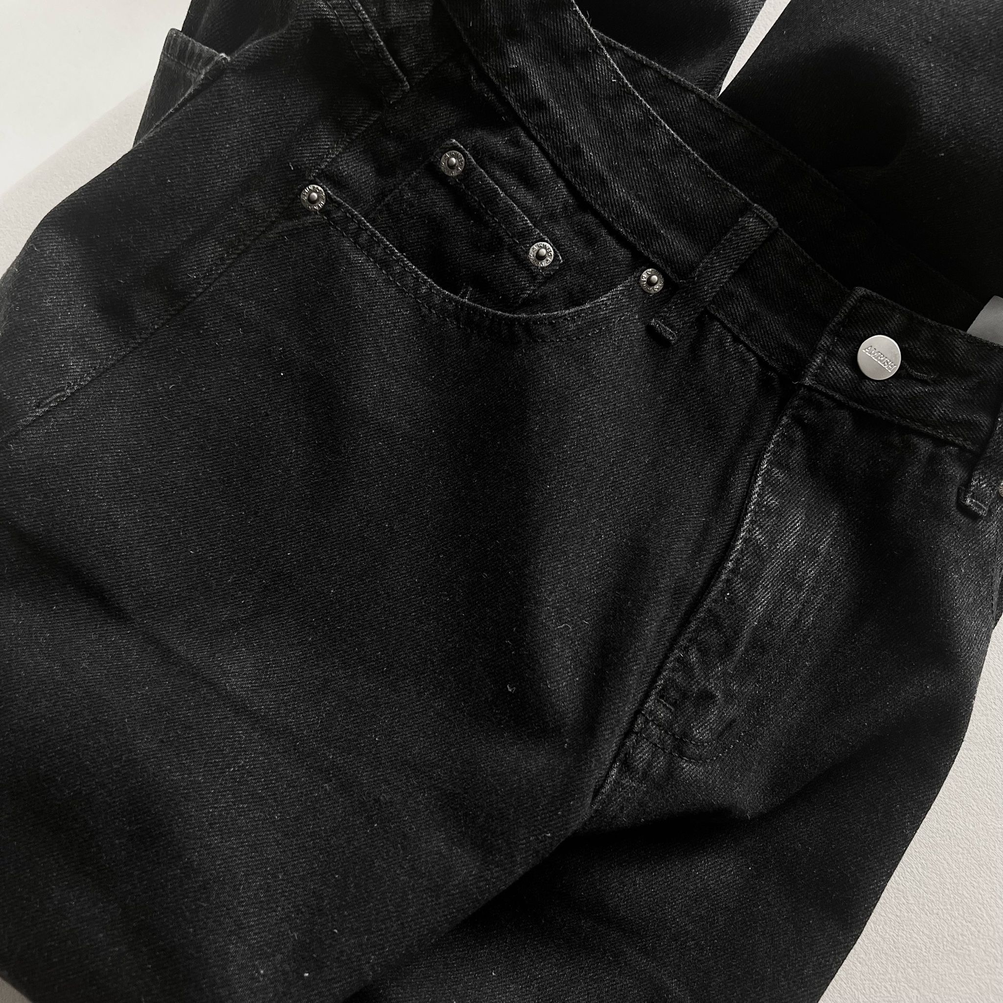 Straight Denim Baggy Jeans - Black