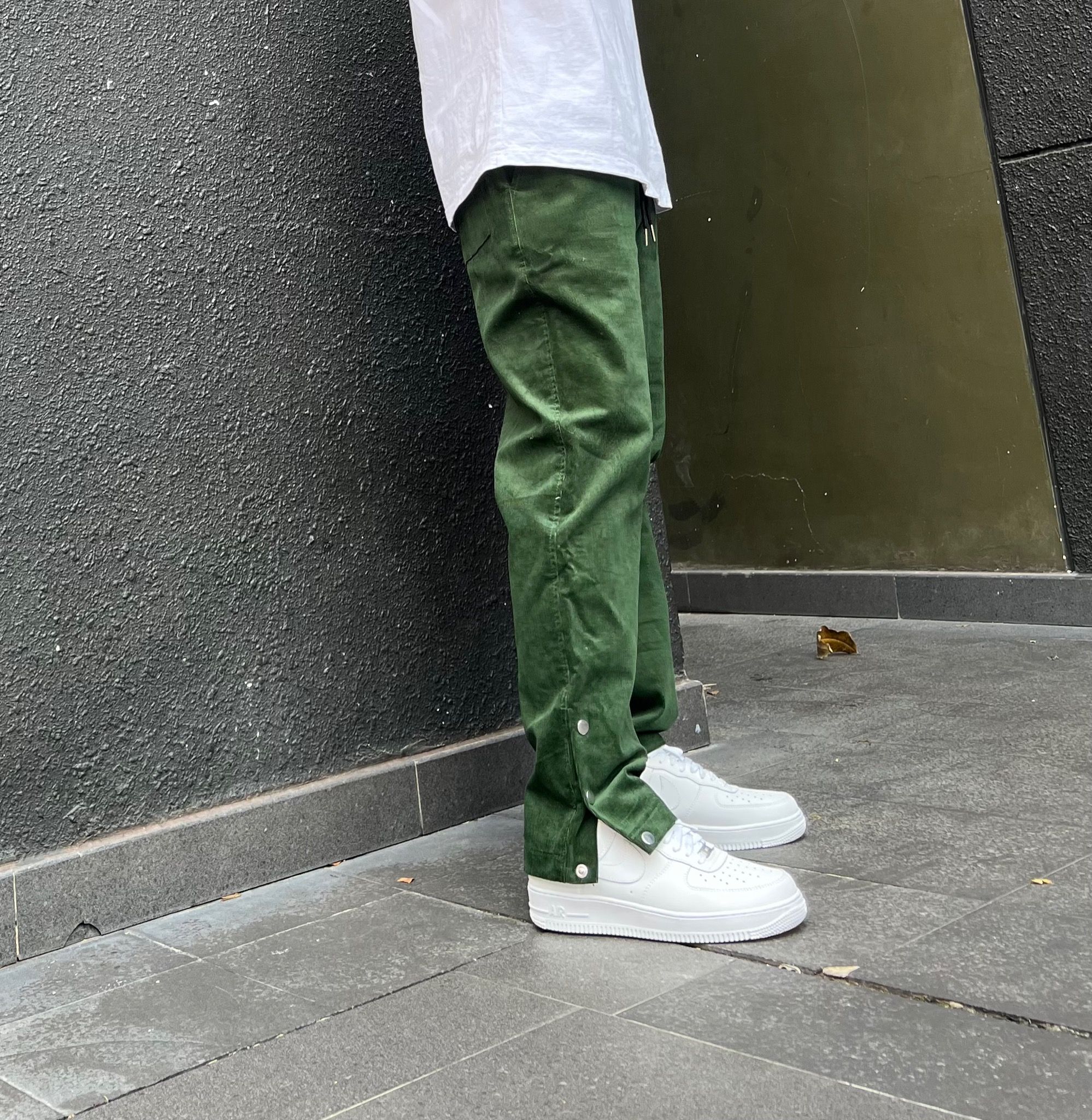 Snap Button Coduroy Pants - Forest Green