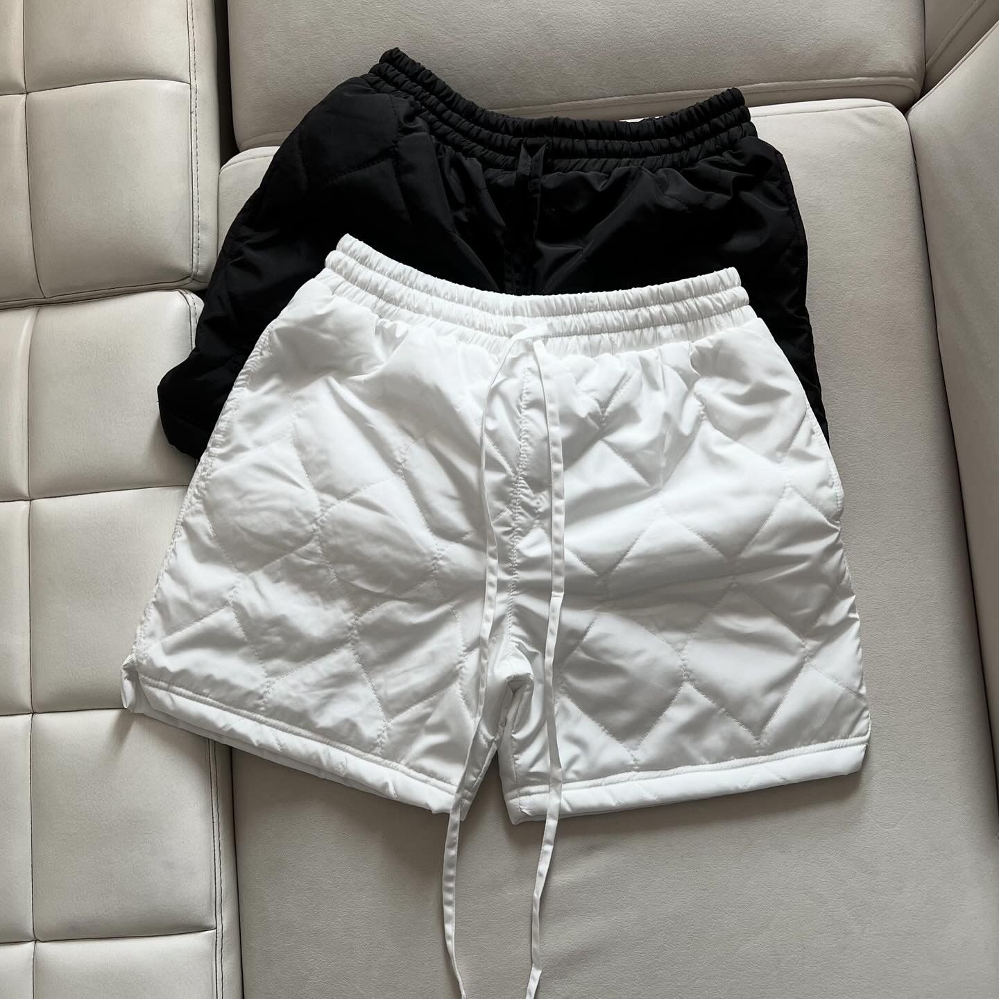 Puffer Relax Shorts - White