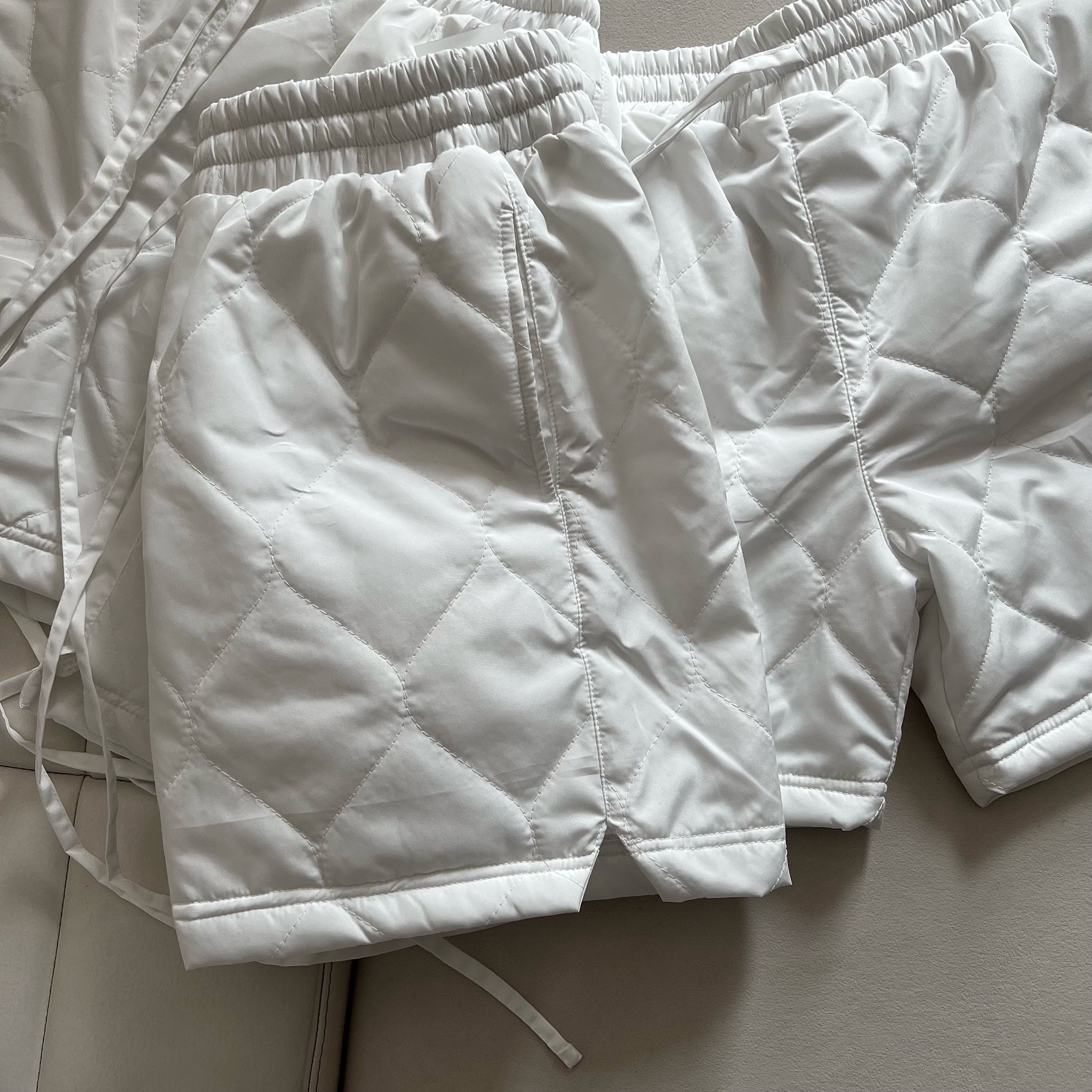 Puffer Relax Shorts - White