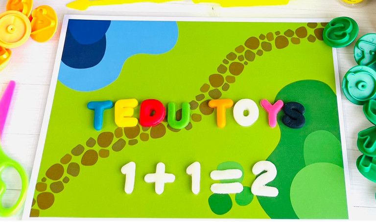295-04 Bé học gì hôm nay? - Combo quà tặng Bột nặn an toàn TEDU