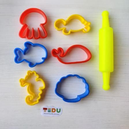 Khuôn Động vật Rừng và Biển chơi kèm bột nặn an toàn TEDU