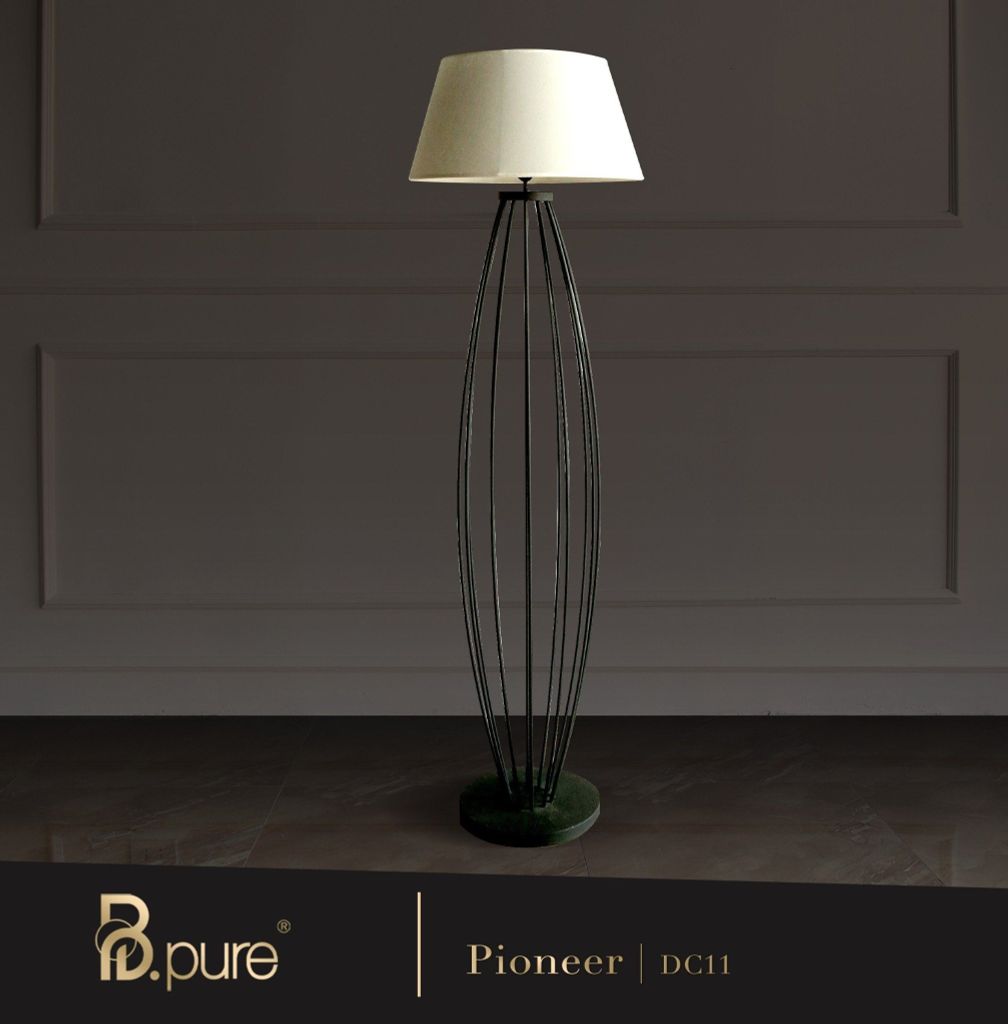 Đèn cây Pioneer DC11