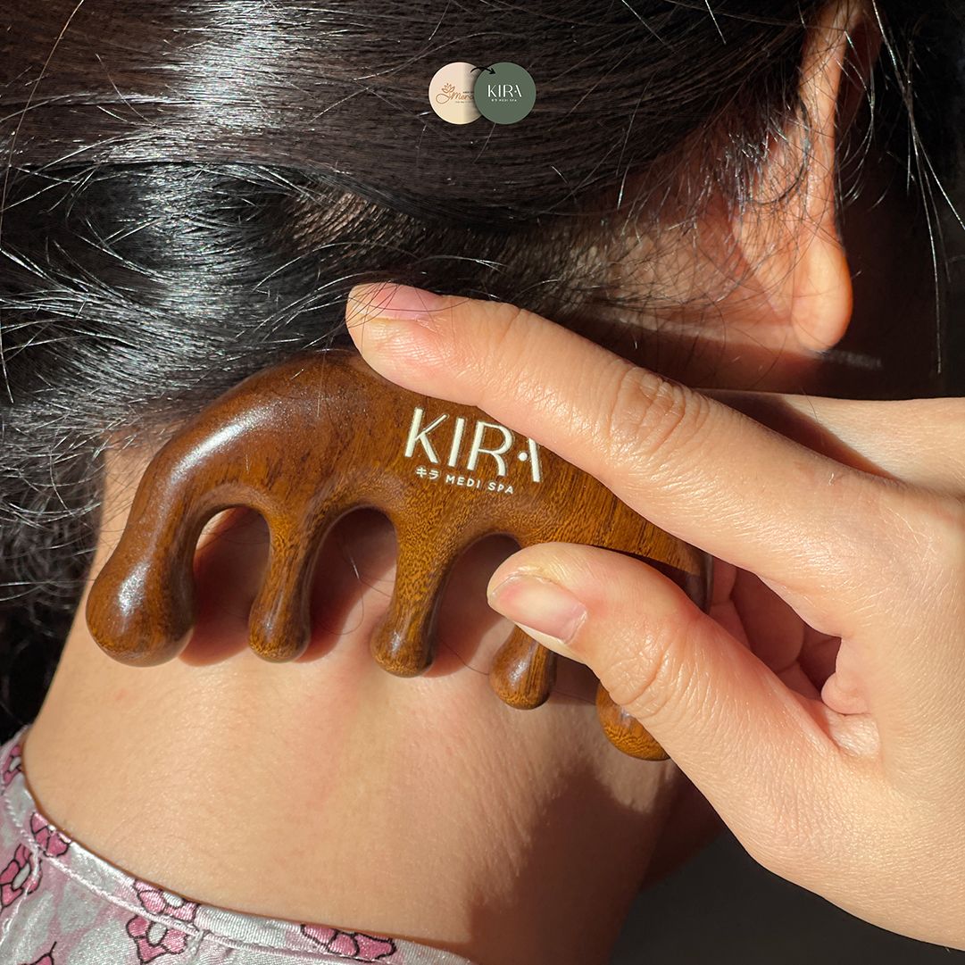Lược Gỡ rối, Massage, Tránh Rụng Tóc - Tóc Mây Má Đào - KIRA GUASHA